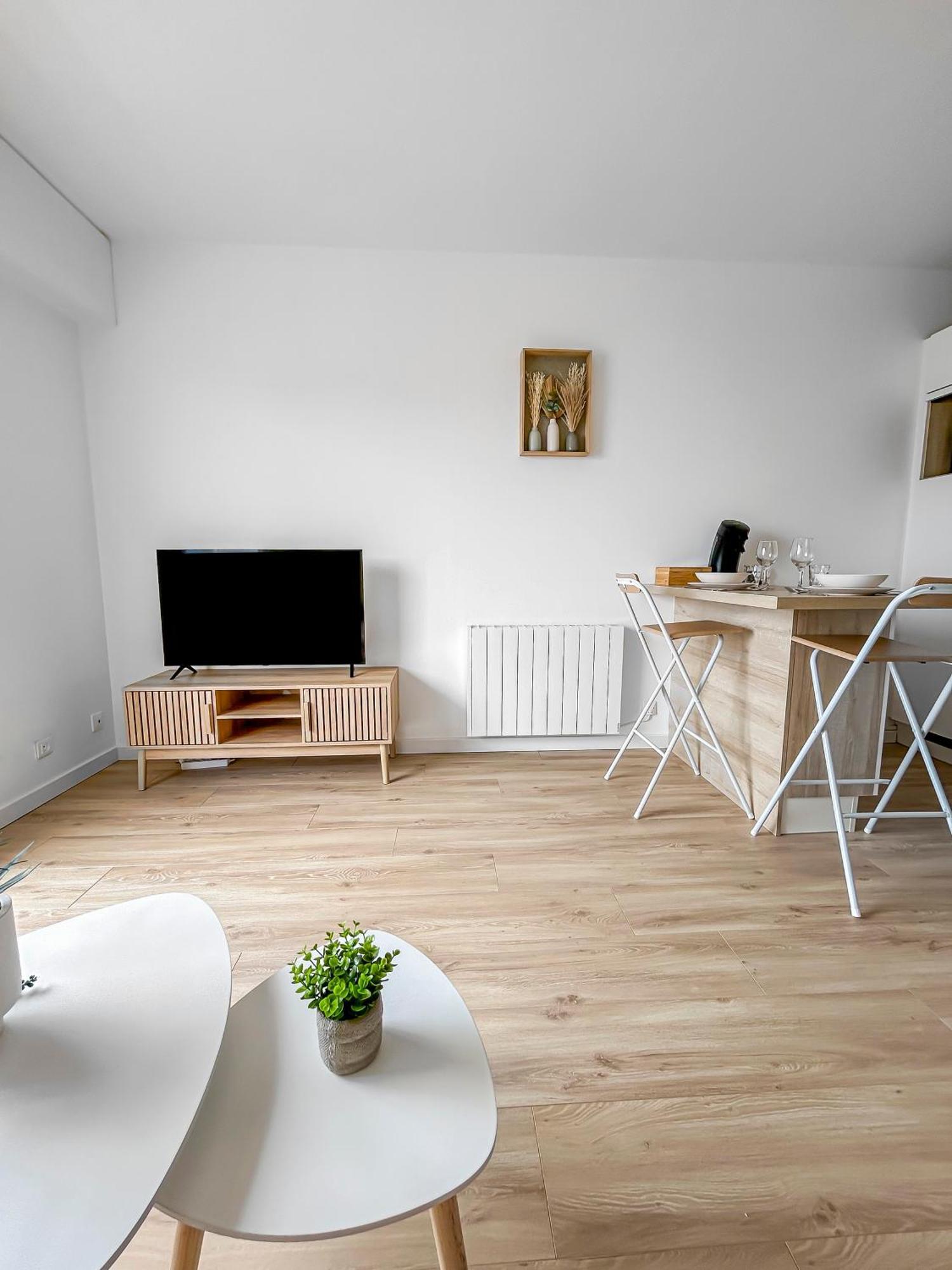 Le Refuge Des Sables Apartment เลส์ซาบล์-โดล็อนน์ ภายนอก รูปภาพ