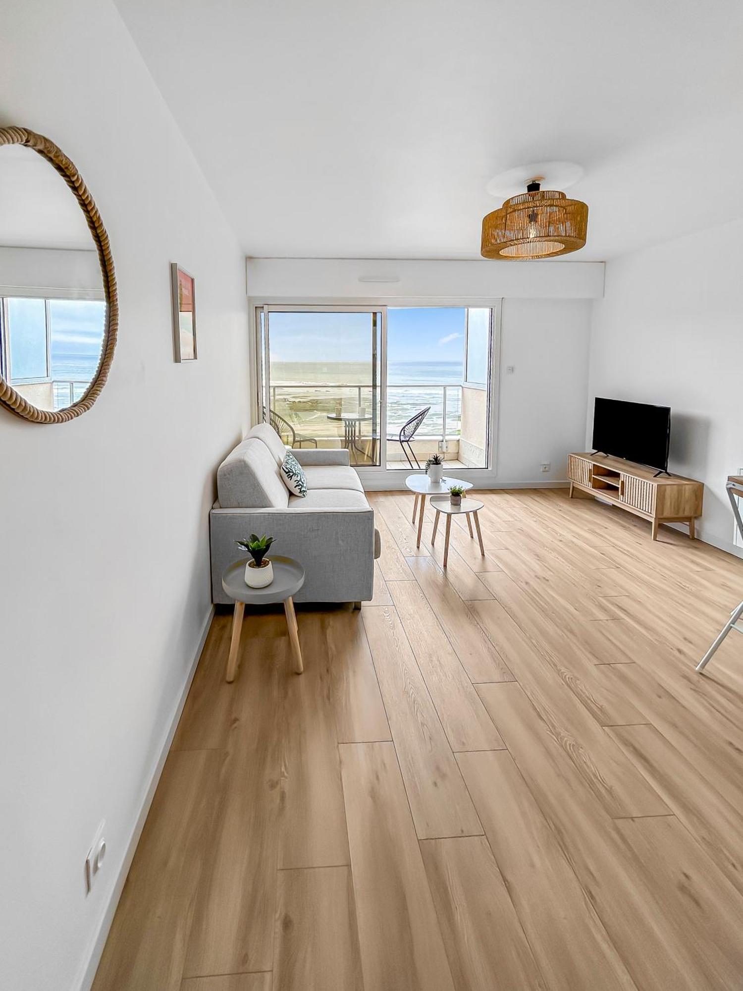 Le Refuge Des Sables Apartment เลส์ซาบล์-โดล็อนน์ ภายนอก รูปภาพ