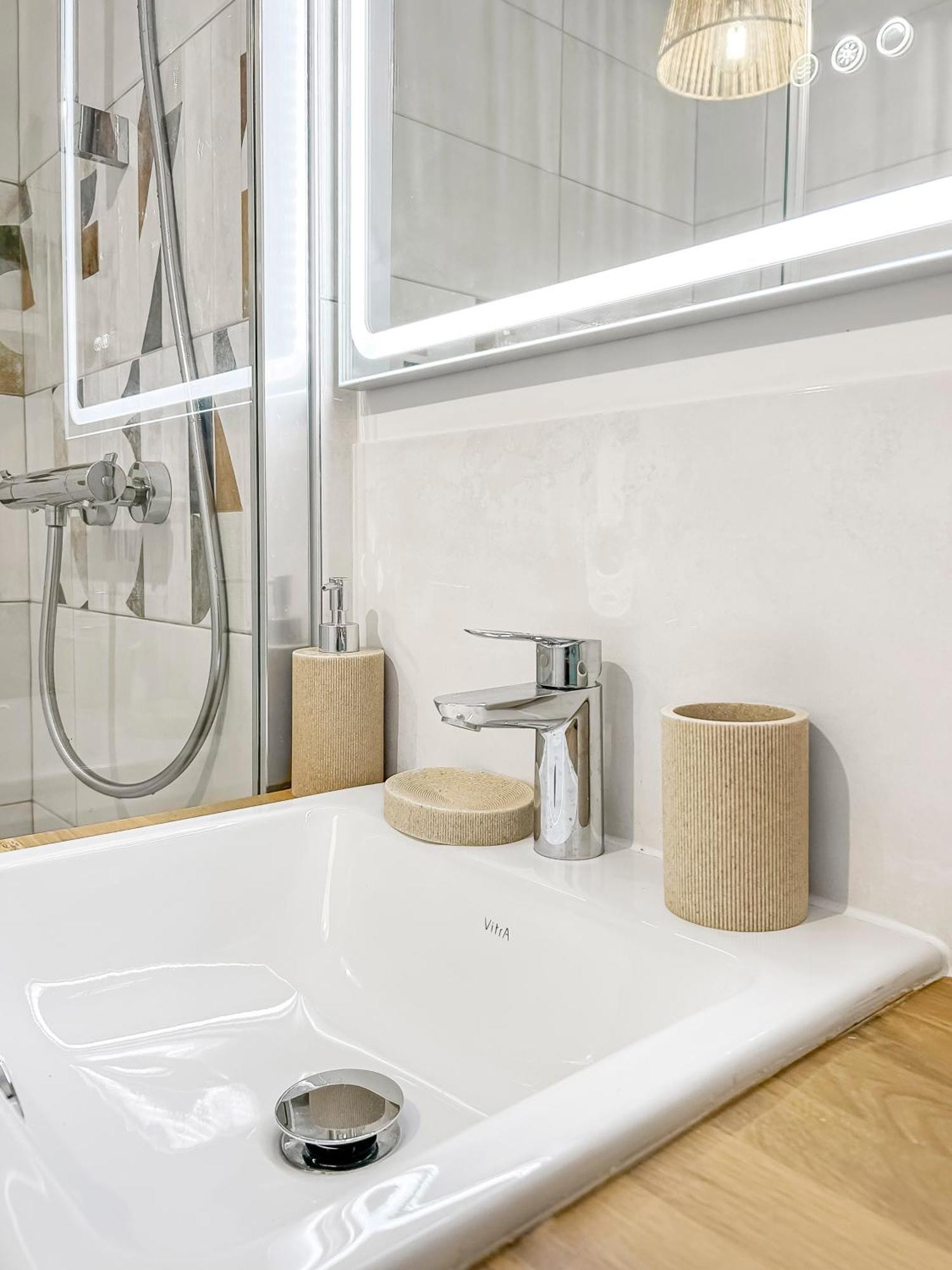 Le Refuge Des Sables Apartment เลส์ซาบล์-โดล็อนน์ ภายนอก รูปภาพ